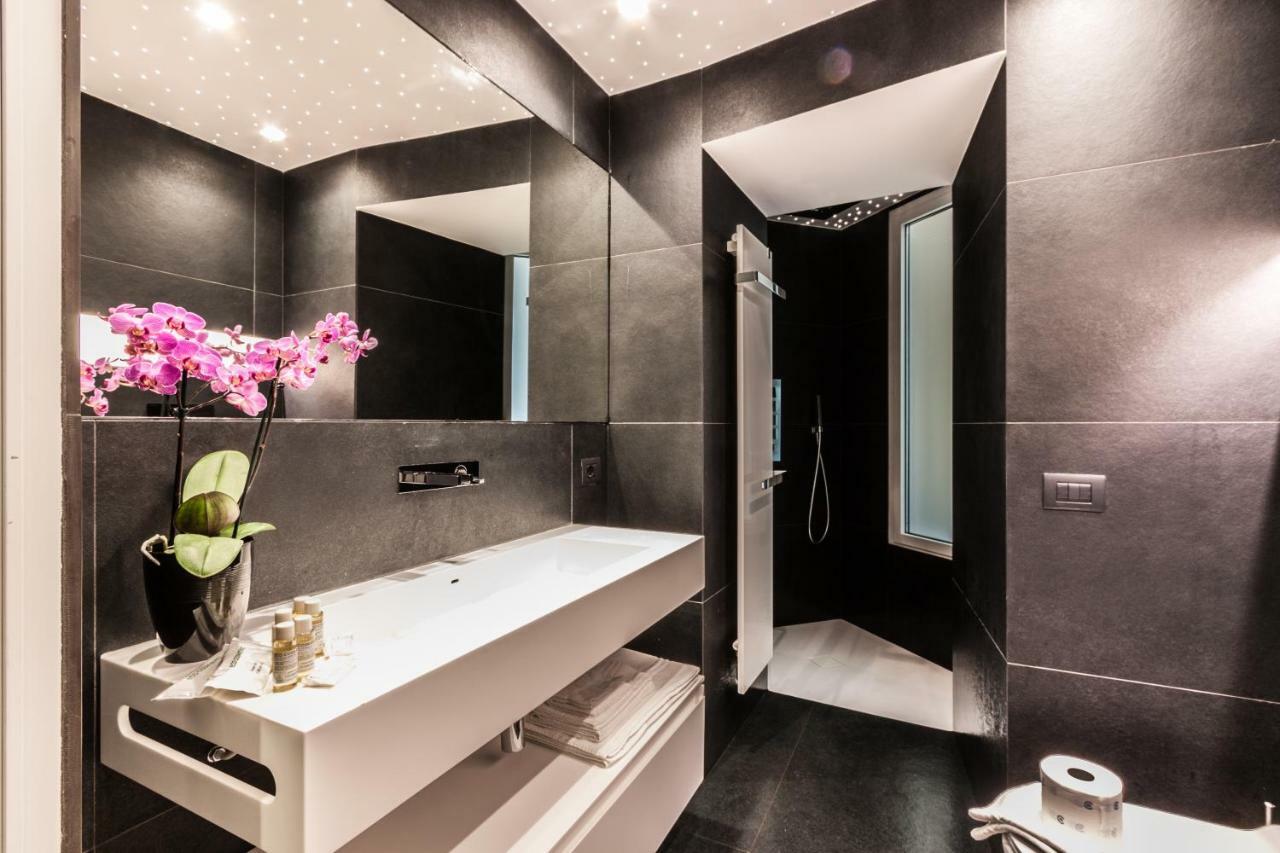 Domus Quiritum Elite, Vatican Luxury Apartment Рим Экстерьер фото